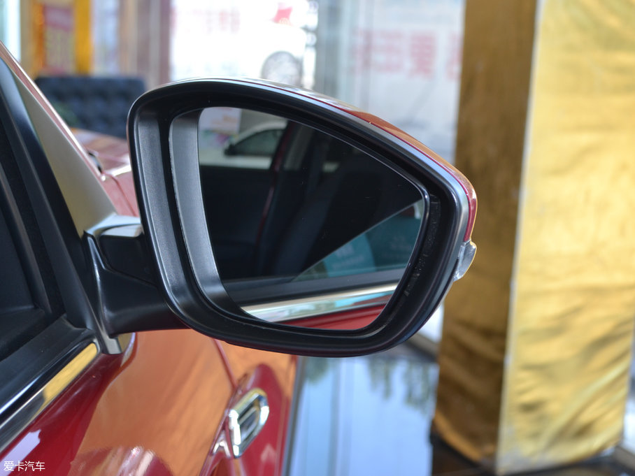 2017ѩFC3-XR 1.6L Ԅh