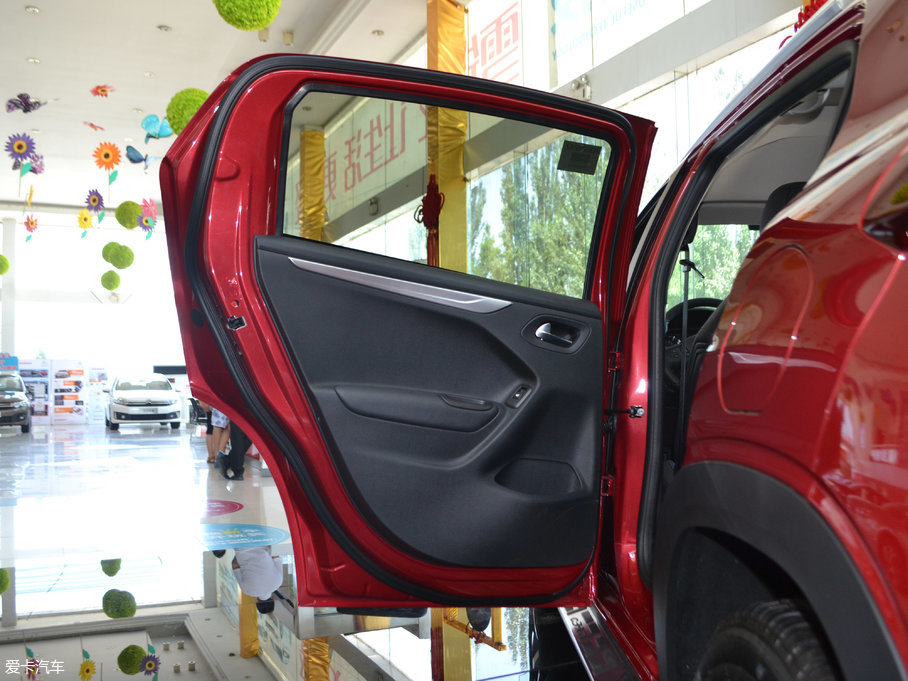 2017ѩFC3-XR 1.6L Ԅh