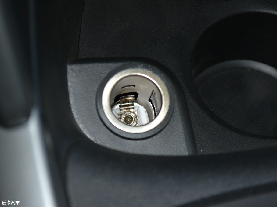 2017ѩFC3-XR 1.6L Ԅh