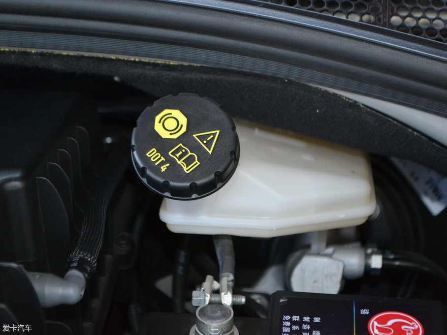 2017ѩFC3-XR 1.6L Ԅh