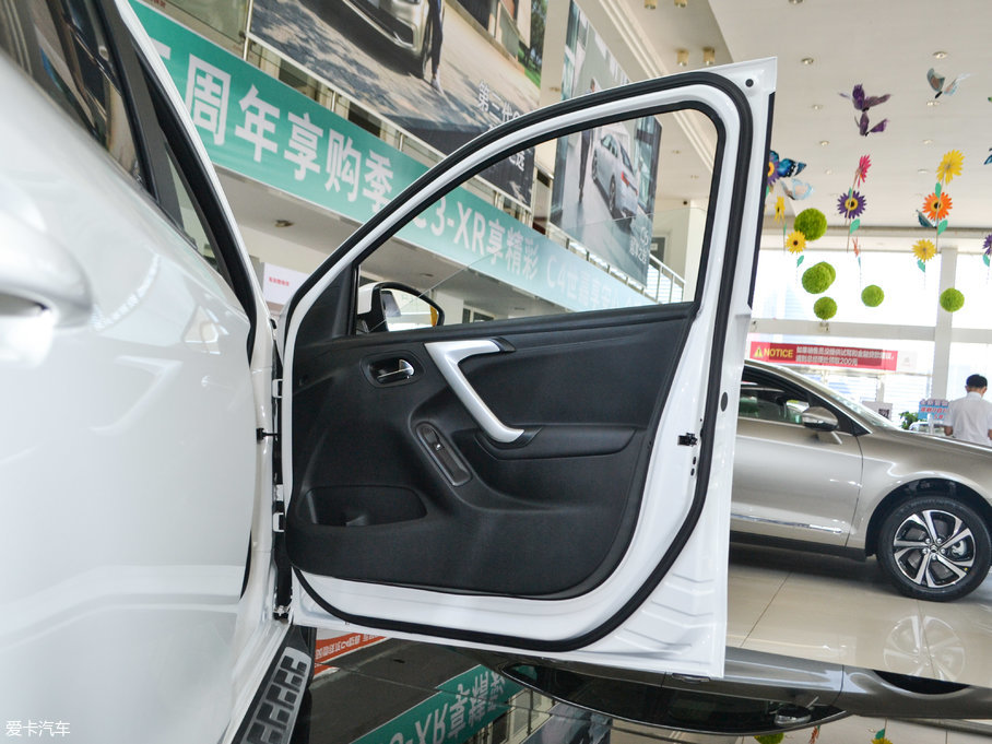 2017ѩFC3-XR 1.6L քh