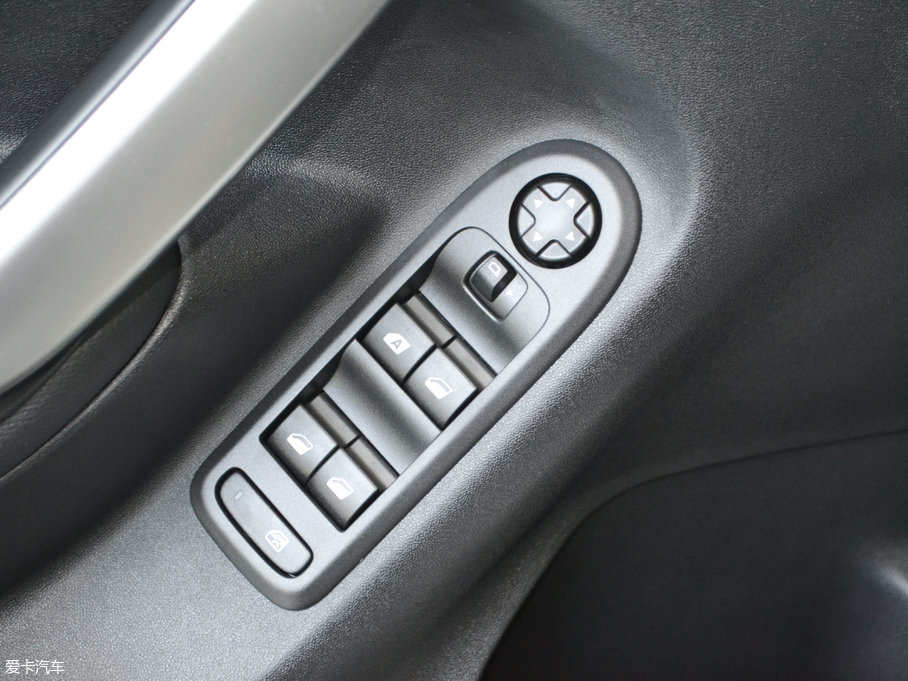 2017ѩFC3-XR 1.6L քh