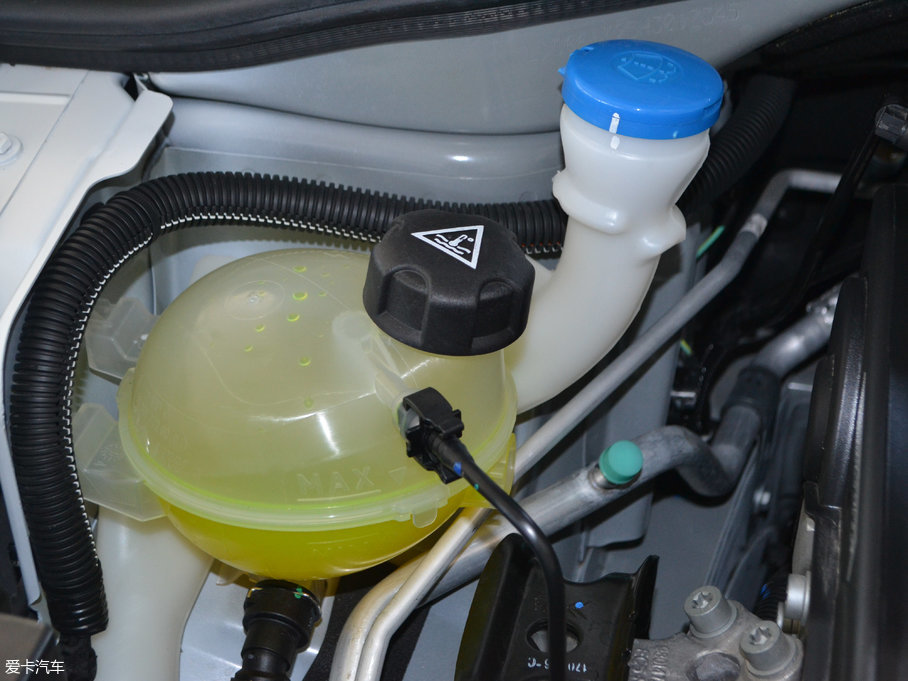 2017ѩFC3-XR 1.6L քh