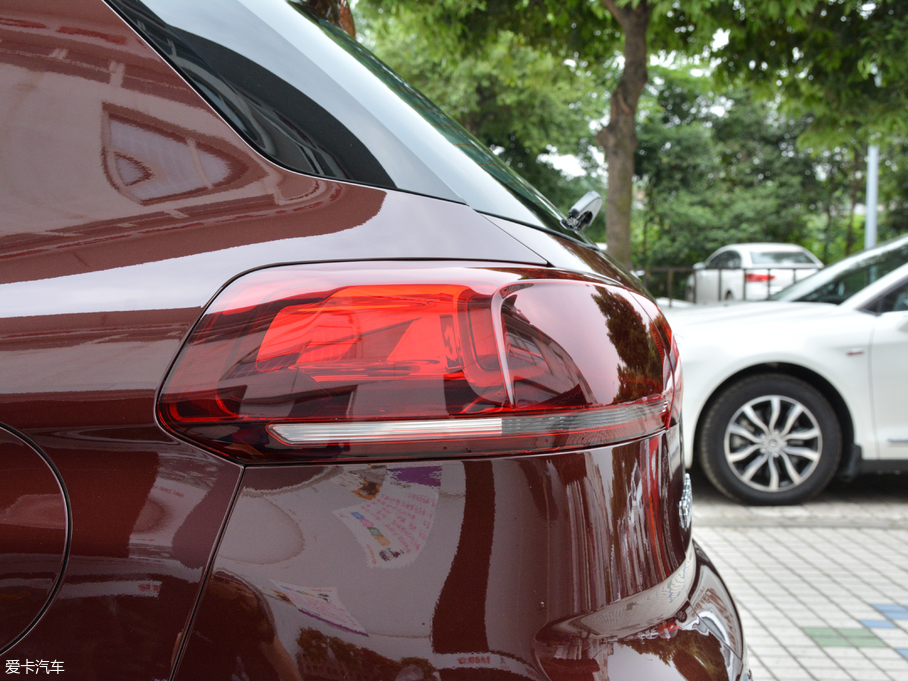 2017ѩFC3-XR 1.6L Ԅӕr