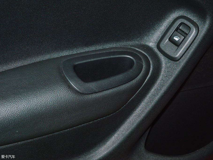 2017ѩFC3-XR 1.6L քh