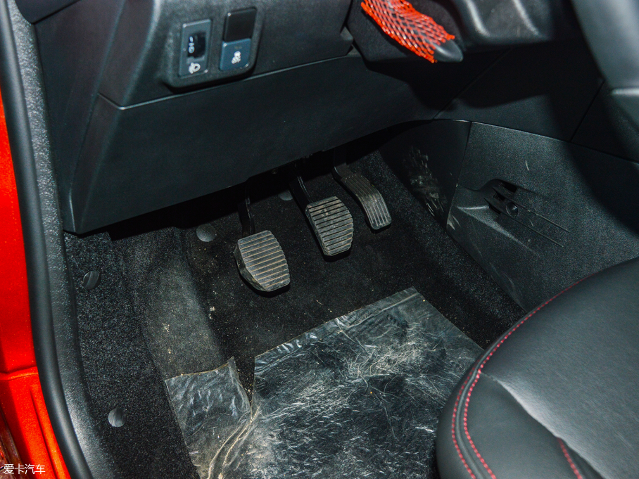 2017ѩFC3-XR 1.6L քh