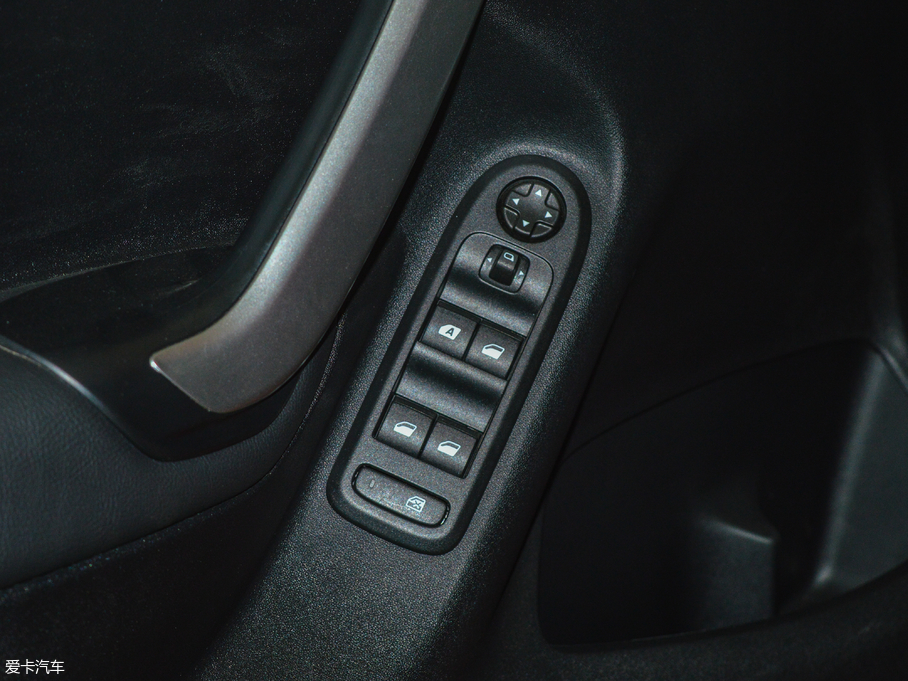 2017ѩFC3-XR 1.6L քh