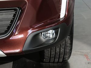 2017款1.6L 手动先锋型 前雾灯