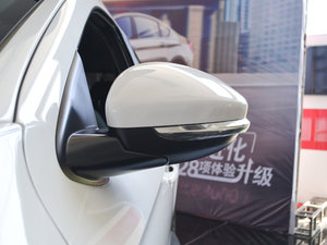 2017款1.6L 手动先锋型 后视镜