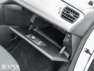 東風雪鐵龍2017款全新愛麗舍