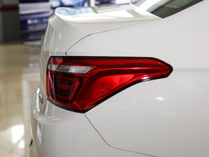 2017款1.6L 手动舒适型 细节外观