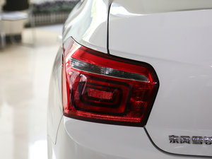 2017款1.6L 手动舒适型 细节外观