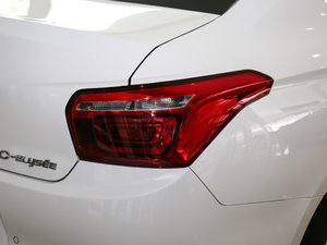 2017款1.6L 手动舒适型 细节外观
