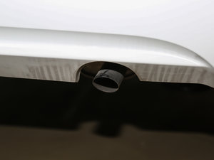 2017款1.6L 手动舒适型 排气管