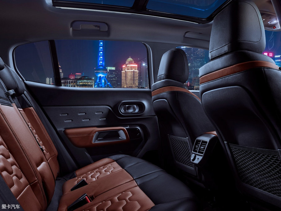 2017������ C5 AIRCROSS ������