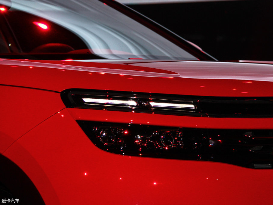 2017������ C5 AIRCROSS ������