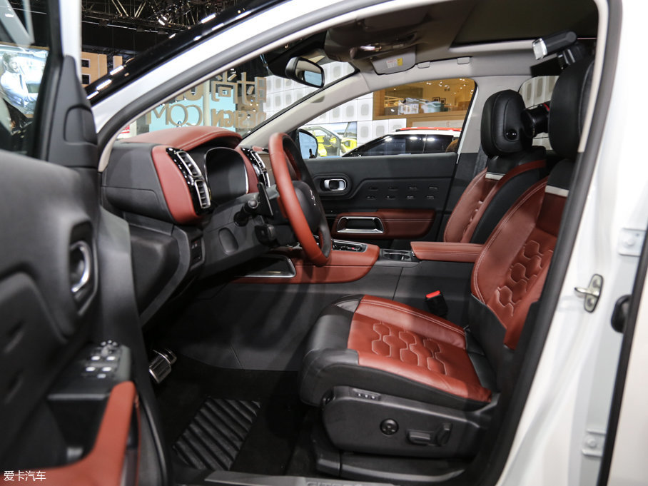 2017������ C5 AIRCROSS ������