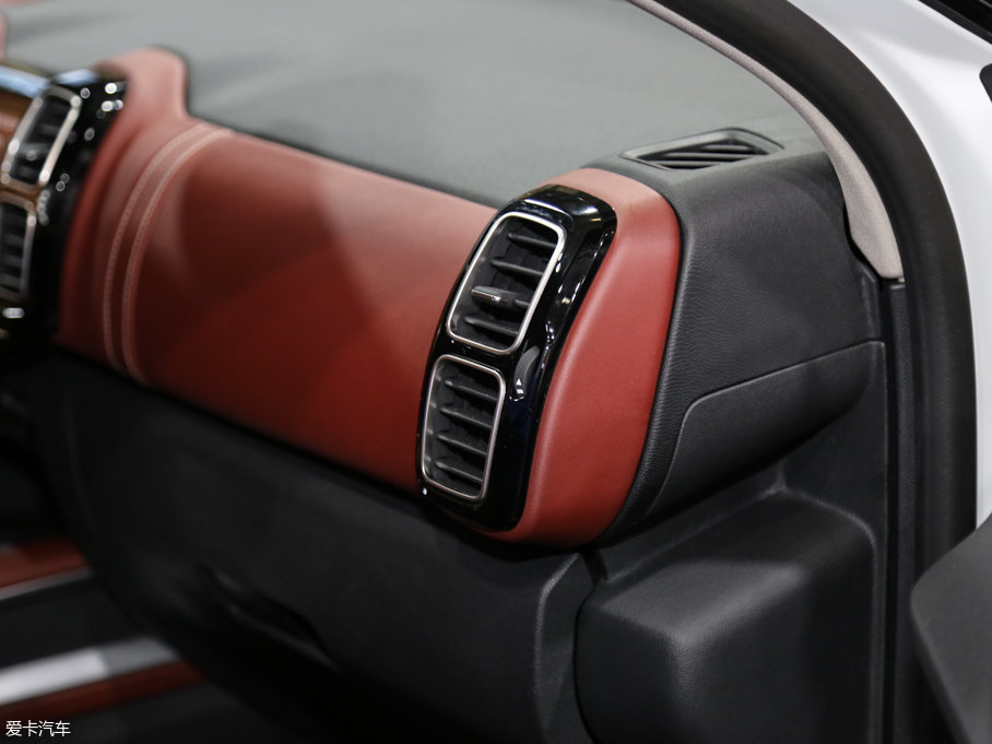 2017������ C5 AIRCROSS ������