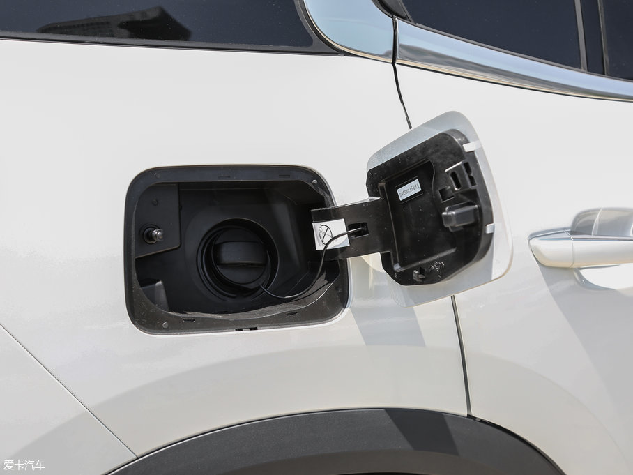 2017 C5 AIRCROSS 380THP Ş