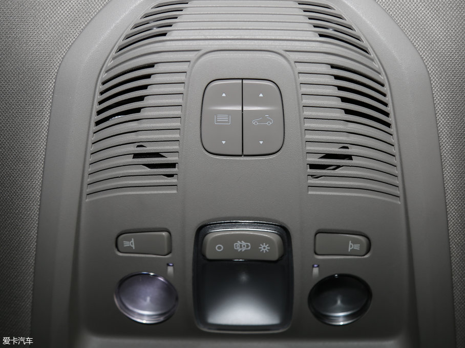 2017 C5 AIRCROSS 380THP Ş