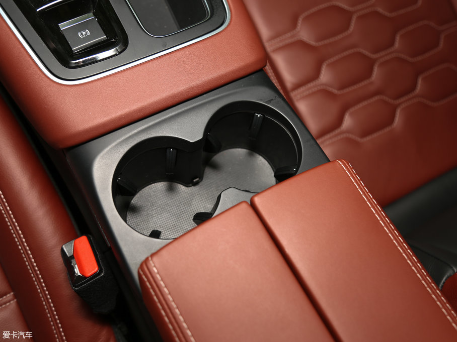 2017 C5 AIRCROSS 380THP Ş