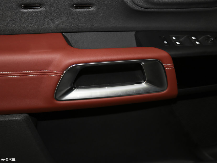 2017 C5 AIRCROSS 380THP Ş