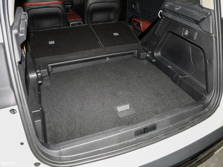 2017 C5 AIRCROSS 380THP Ş