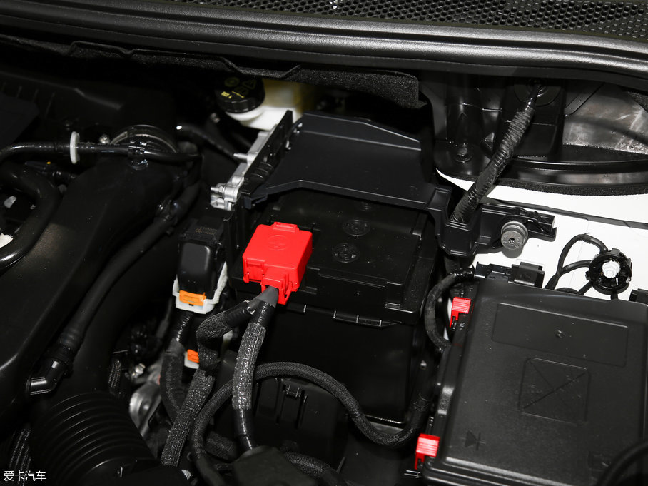 2017 C5 AIRCROSS 380THP Ş