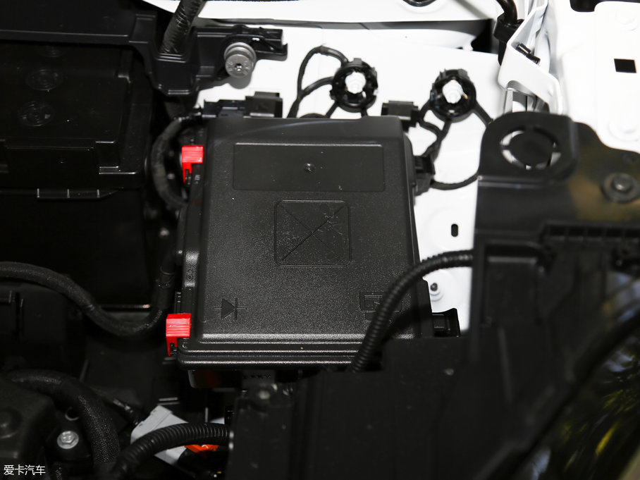 2017 C5 AIRCROSS 380THP Ş