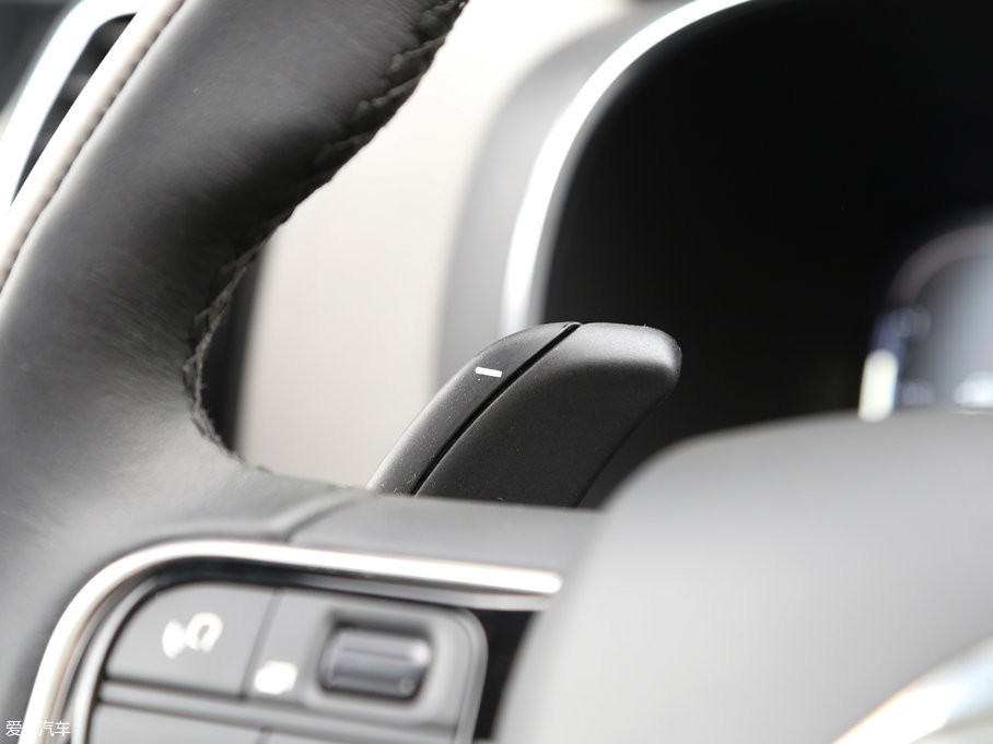 2017 C5 AIRCROSS 380THP Ş