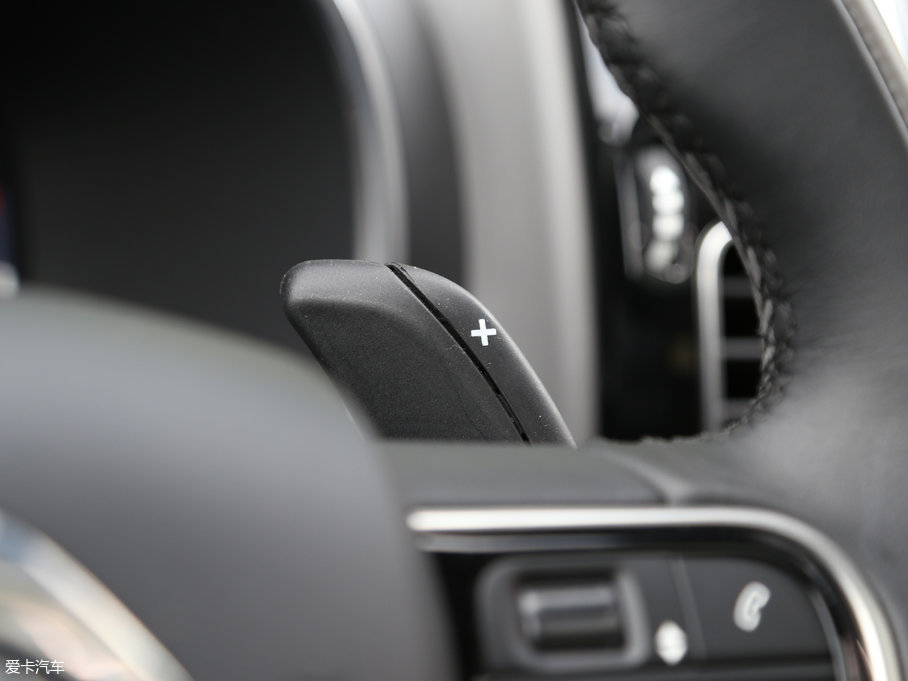 2017 C5 AIRCROSS 380THP Ş