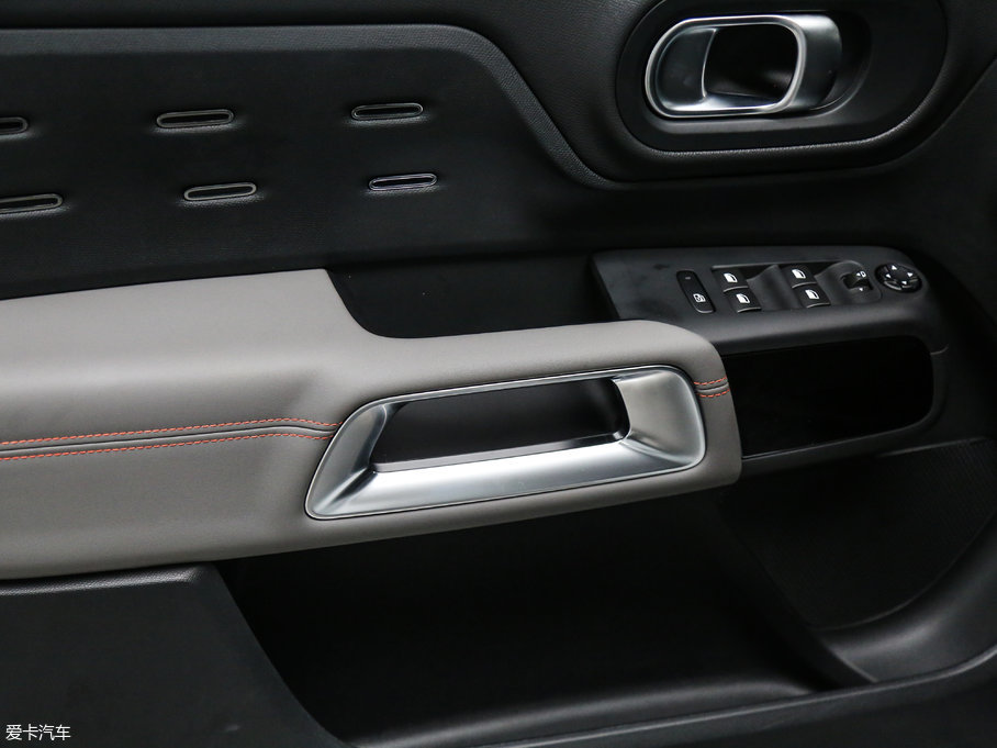 2017������ C5 AIRCROSS 350THP ���A��