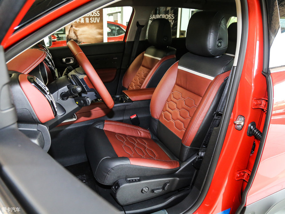 2017 C5 AIRCROSS 380THP Ş