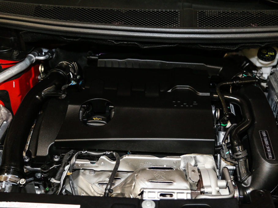 2017 C5 AIRCROSS 380THP Ş