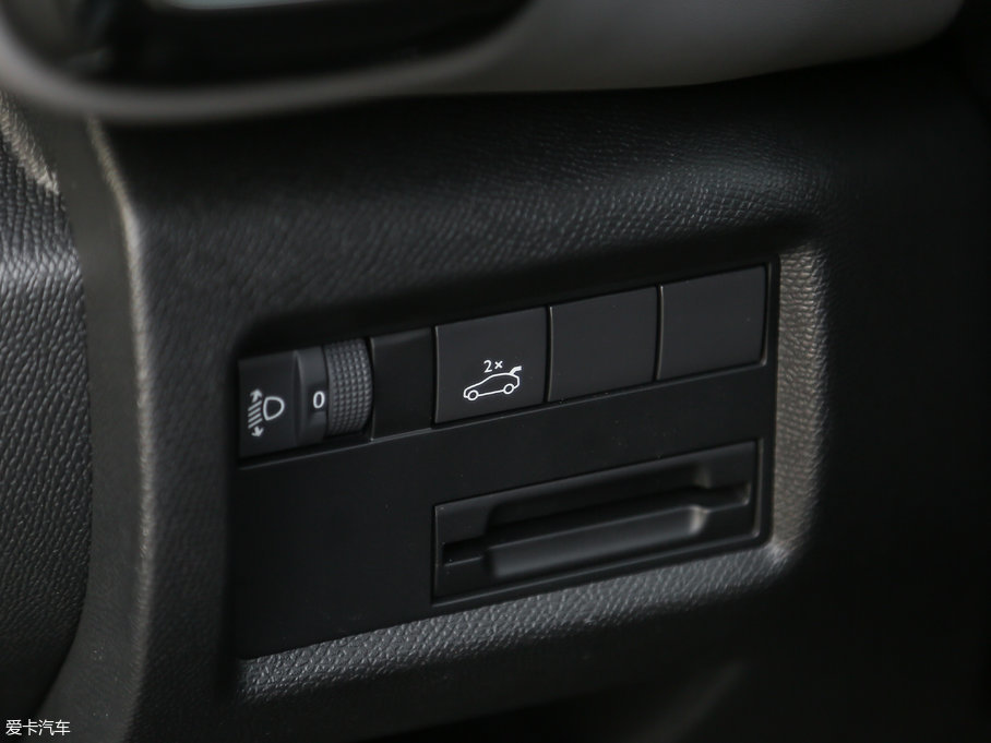 2017 C5 AIRCROSS 380THP A