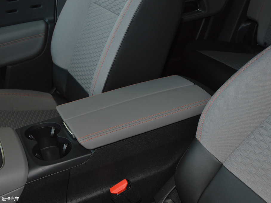 2017 C5 AIRCROSS 350THP r