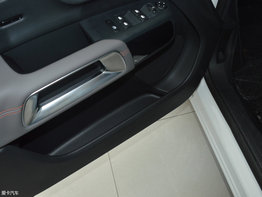 2017 C5 AIRCROSS 350THP r