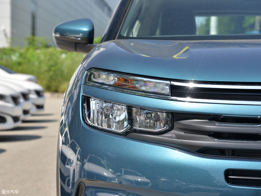 2017 C5 AIRCROSS 380THP r