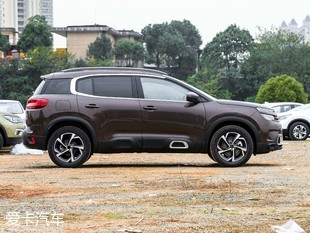 東風雪鐵龍2017款天逸 C5 AIRCROSS
