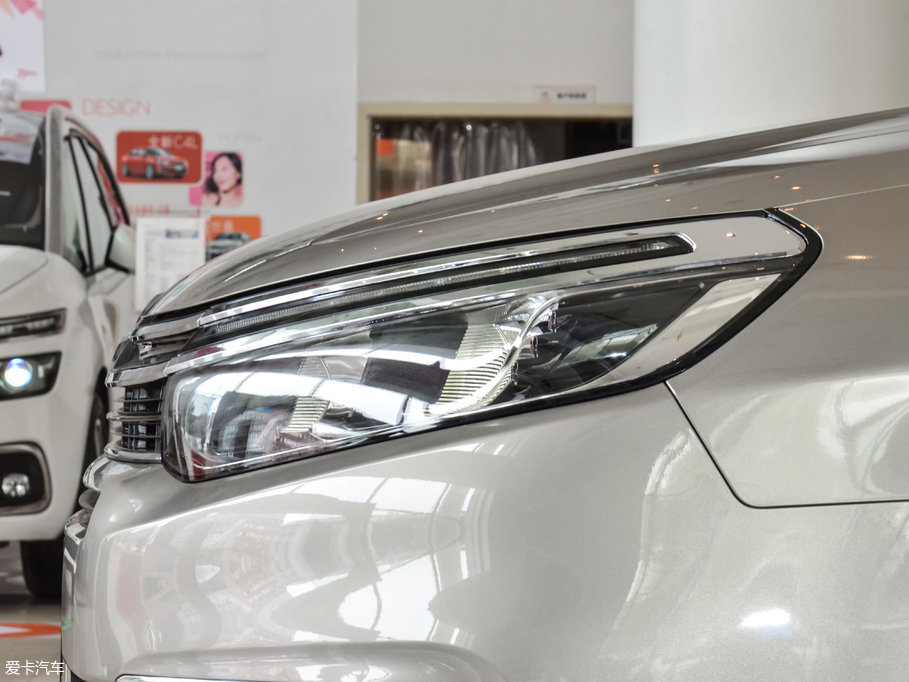 2017��ѩ�F��C5 350THP �ԄӺ��A��