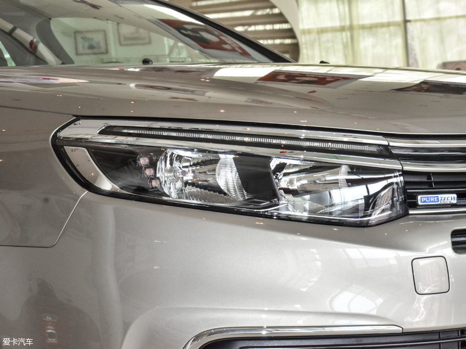 2017��ѩ�F��C5 350THP �ԄӺ��A��