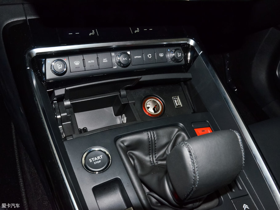 2017��ѩ�F��C5 350THP �ԄӺ��A��