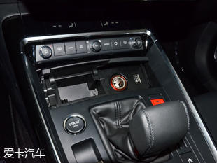 東風(fēng)雪鐵龍2017款雪鐵龍C5