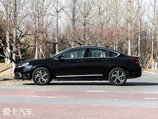 東風(fēng)雪鐵龍2017款雪鐵龍C5