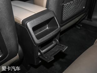 東風(fēng)雪鐵龍2017款雪鐵龍C5