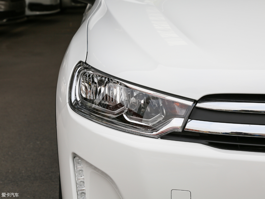 2018��ѩ�F��C3-XR 1.6L �Ԅ����h��