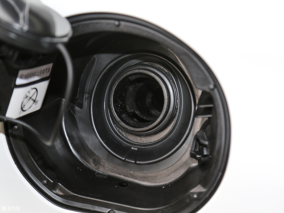 2018ѩFC3-XR 1.6L Ԅ(dng)h