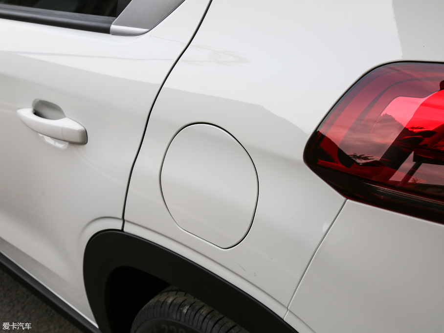 2018ѩFC3-XR 1.6L Ԅh