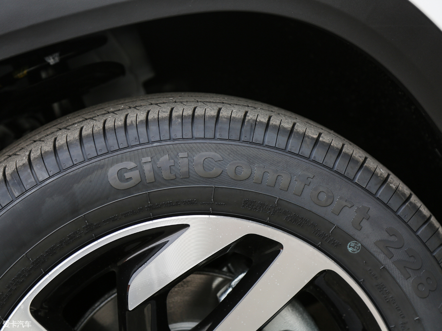 2018ѩFC3-XR 1.6L Ԅh