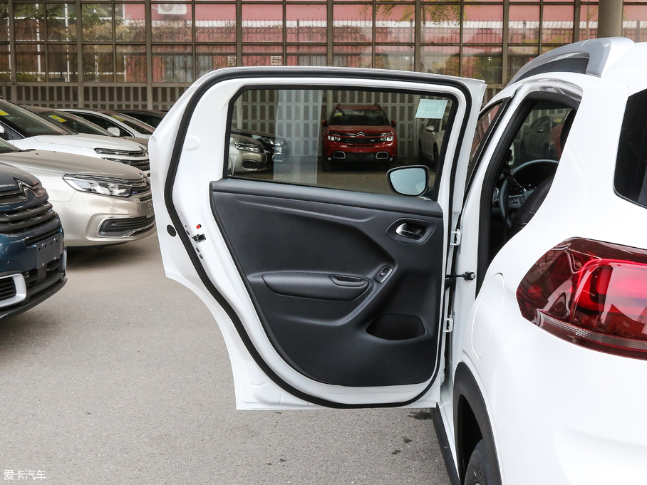 2018��ѩ�F��C3-XR 1.6L �Ԅ�(d��ng)���h��